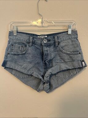 One Teaspoon Light Blue Denim Rolled-Hem Jean Shorts